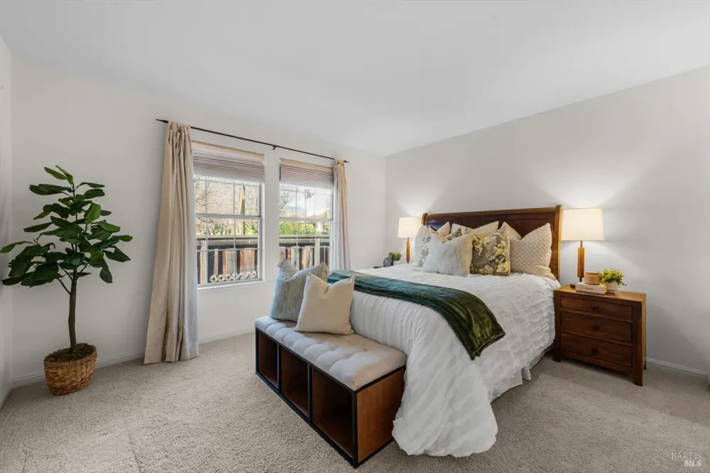 2004 Oak Circle Yountville, CA 94599