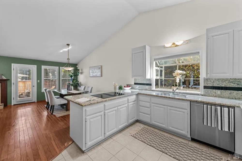 2004 Oak Circle Yountville, CA 94599