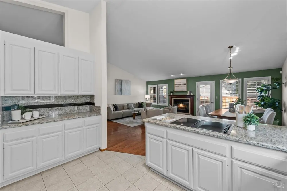 2004 Oak Circle Yountville, CA 94599