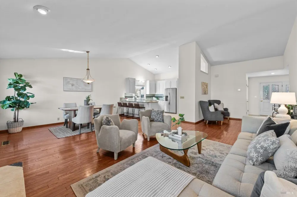 2004 Oak Circle Yountville, CA 94599