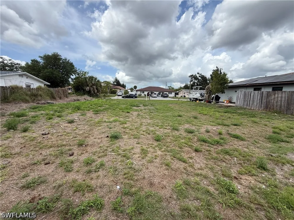 Venetia Avenue North Port, FL 34287