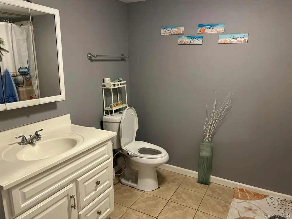 1458 Hummel Avenue Holbrook, NY 11741