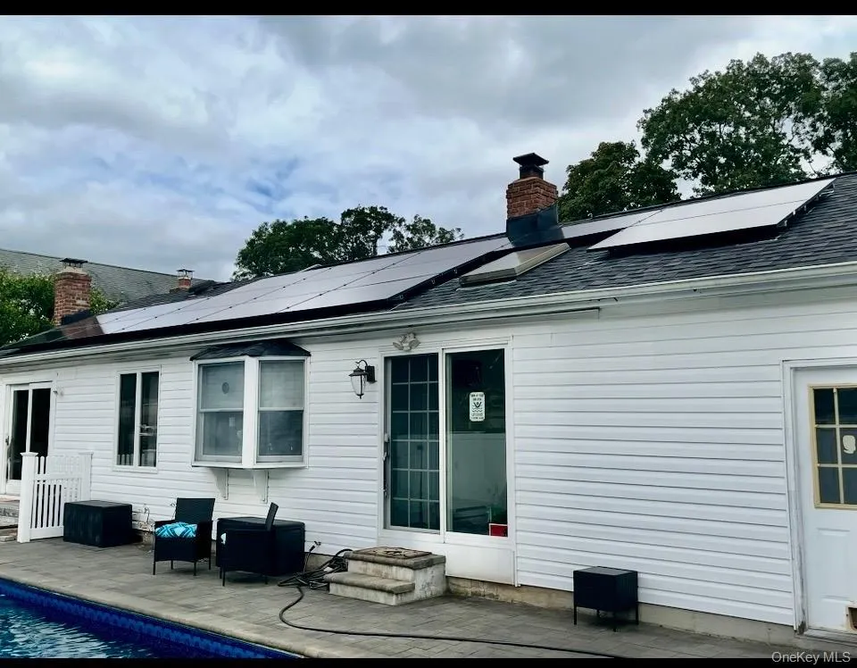 1458 Hummel Avenue Holbrook, NY 11741