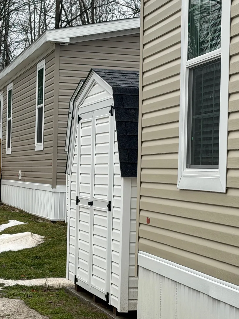 1211 Wellington Drive Union Charter Township, MI 48858