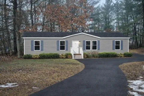 8650 Paw Paw Trail