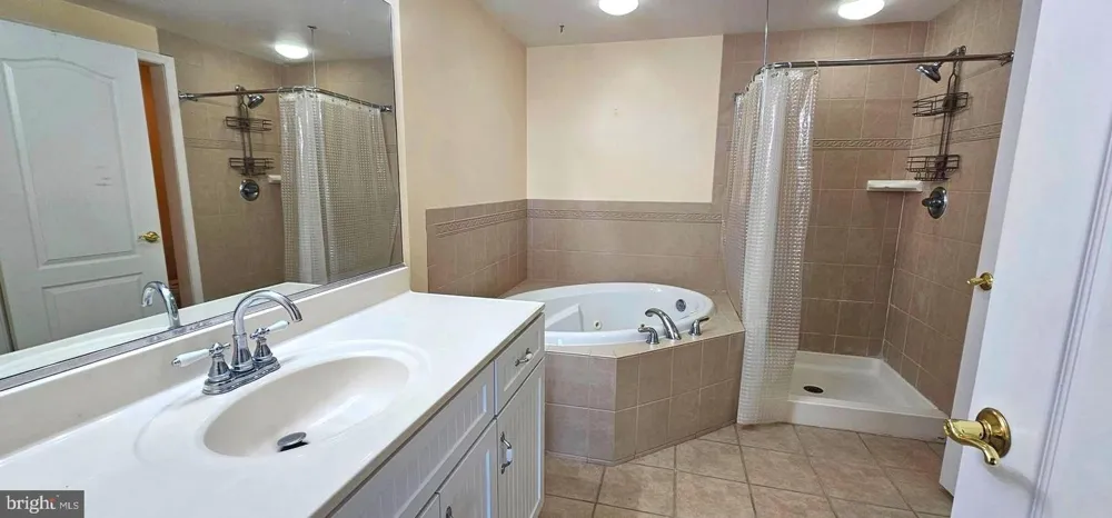 102 WILLIAMS STREET #209 Crisfield, MD 21817