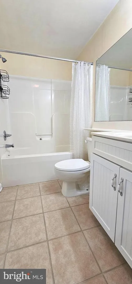102 WILLIAMS STREET #209 Crisfield, MD 21817