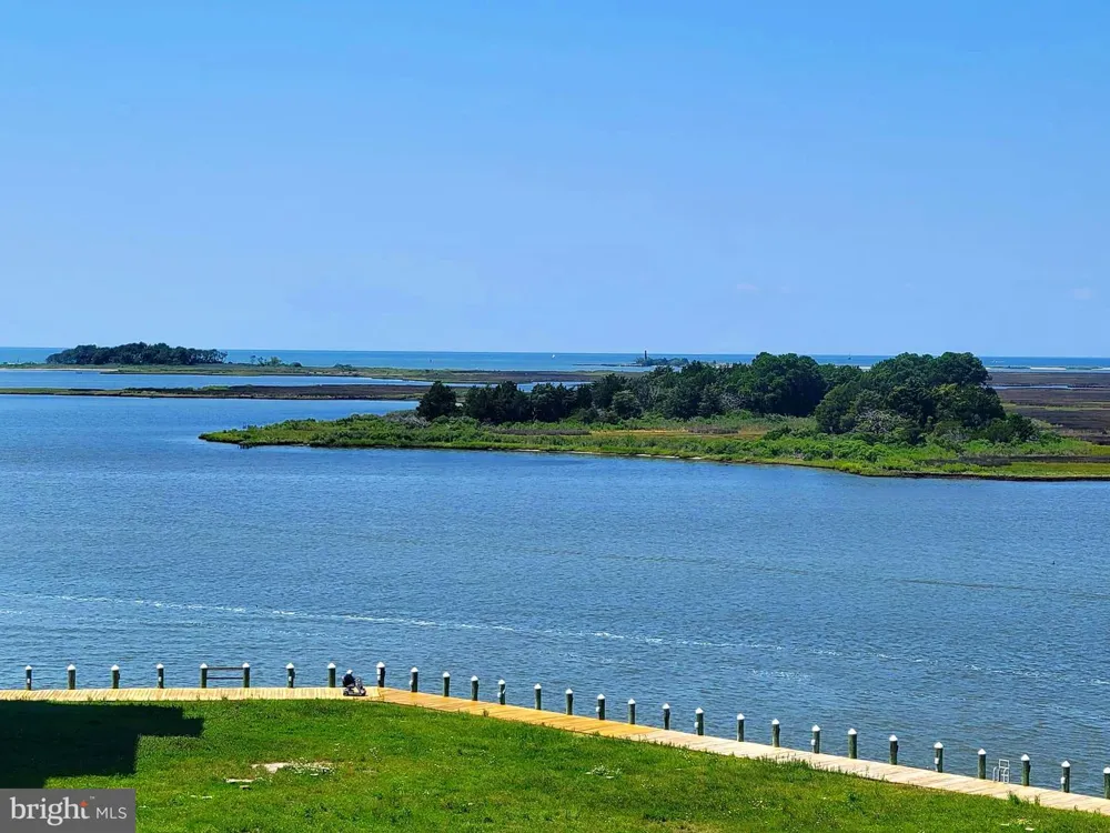 102 WILLIAMS STREET #209 Crisfield, MD 21817