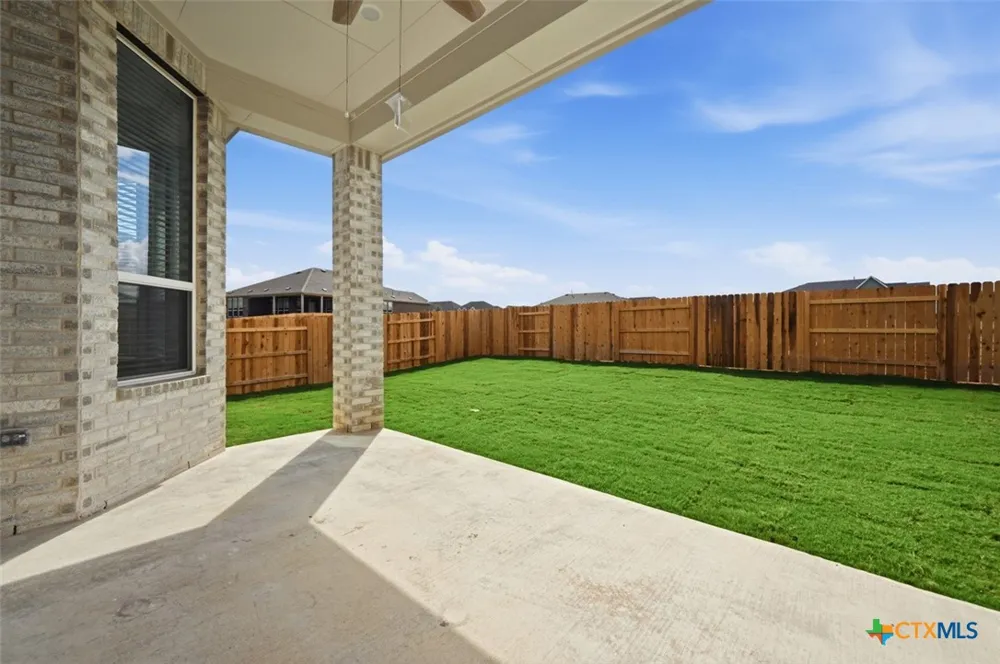 164 Stock Pond Trail Kyle, TX 78640
