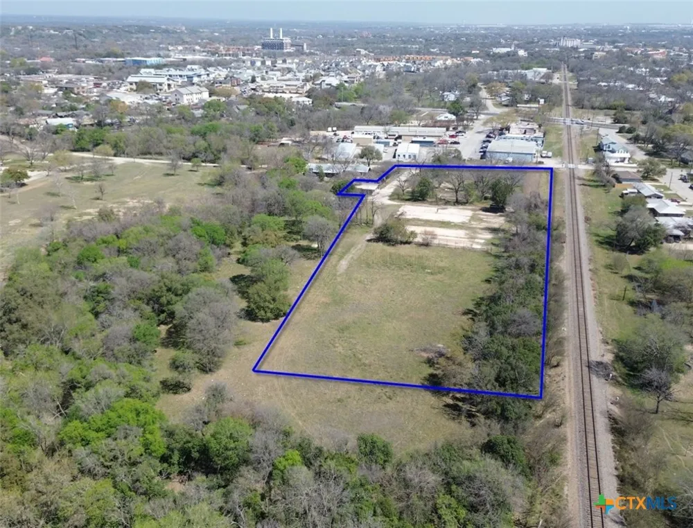 415 Hickory Avenue New Braunfels, TX 78130