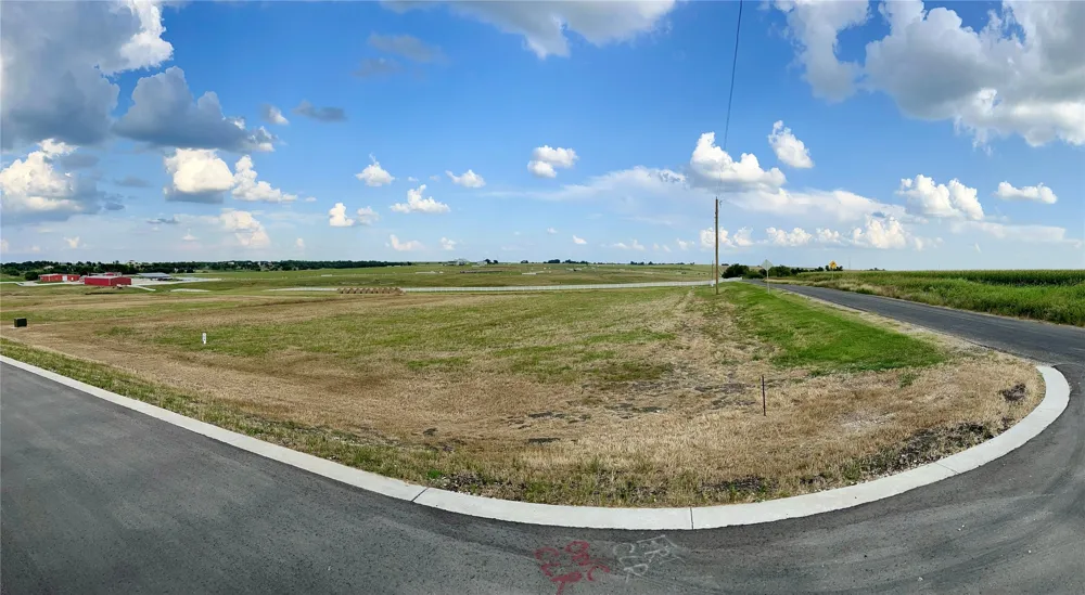 200 Tigerlily Way Thrall, TX 76578