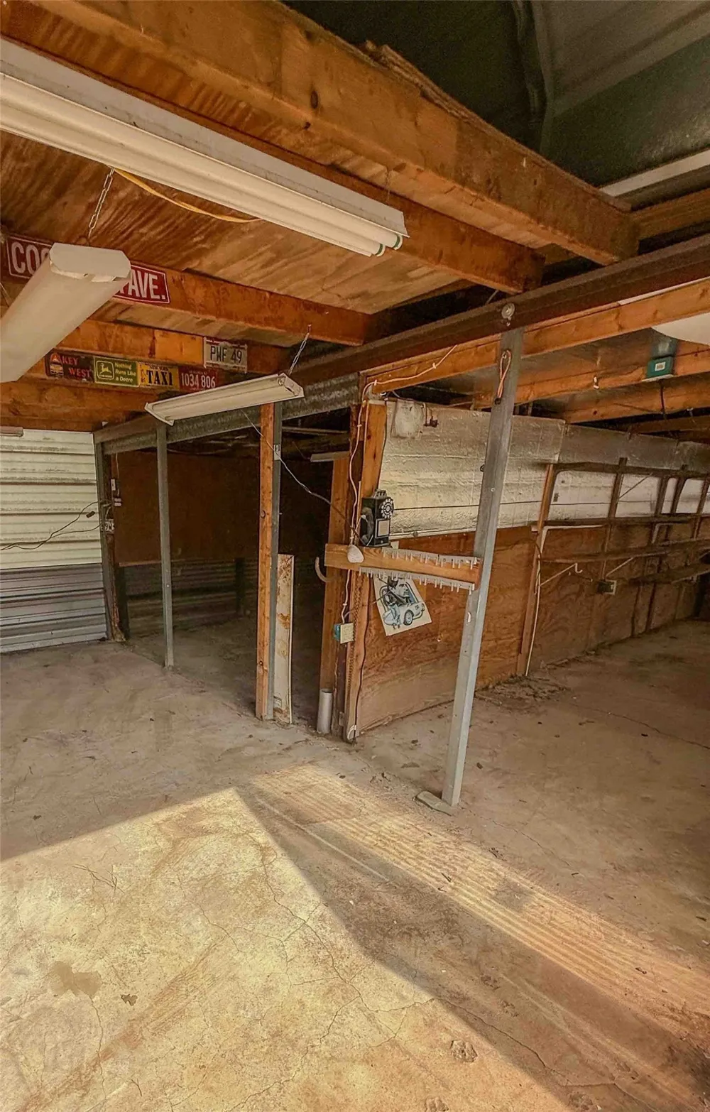 1007 Private Road 2002 Giddings, TX 78659