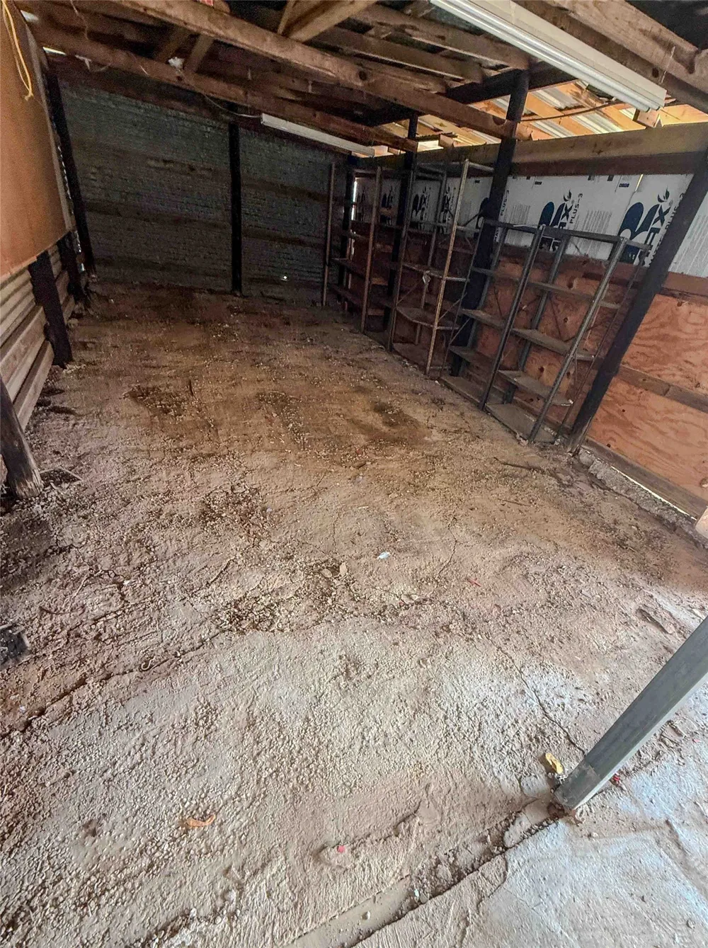 1007 Private Road 2002 Giddings, TX 78659