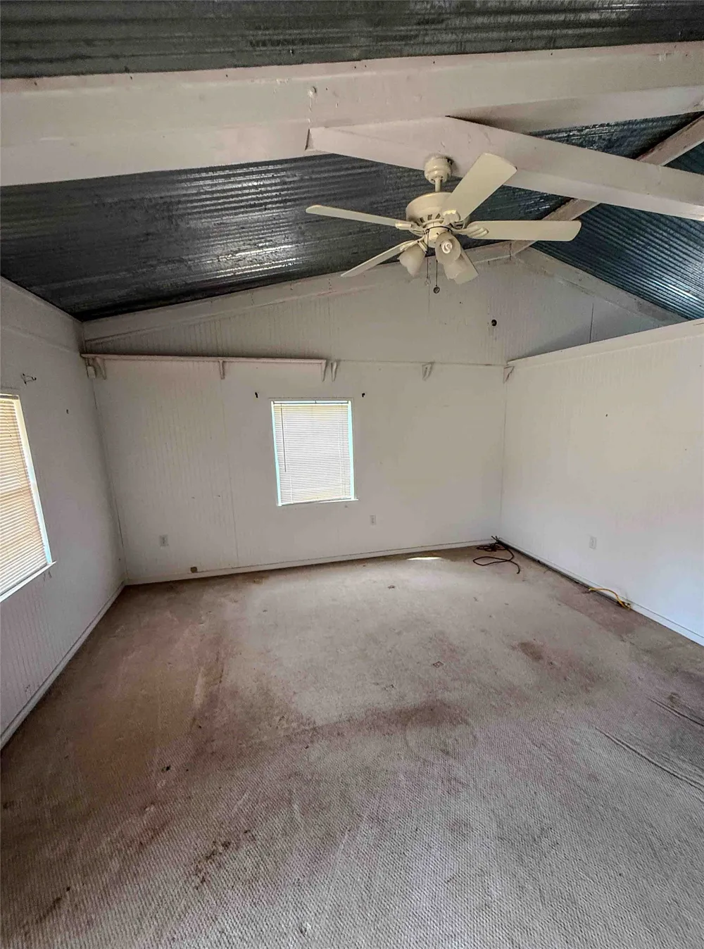 1007 Private Road 2002 Giddings, TX 78659