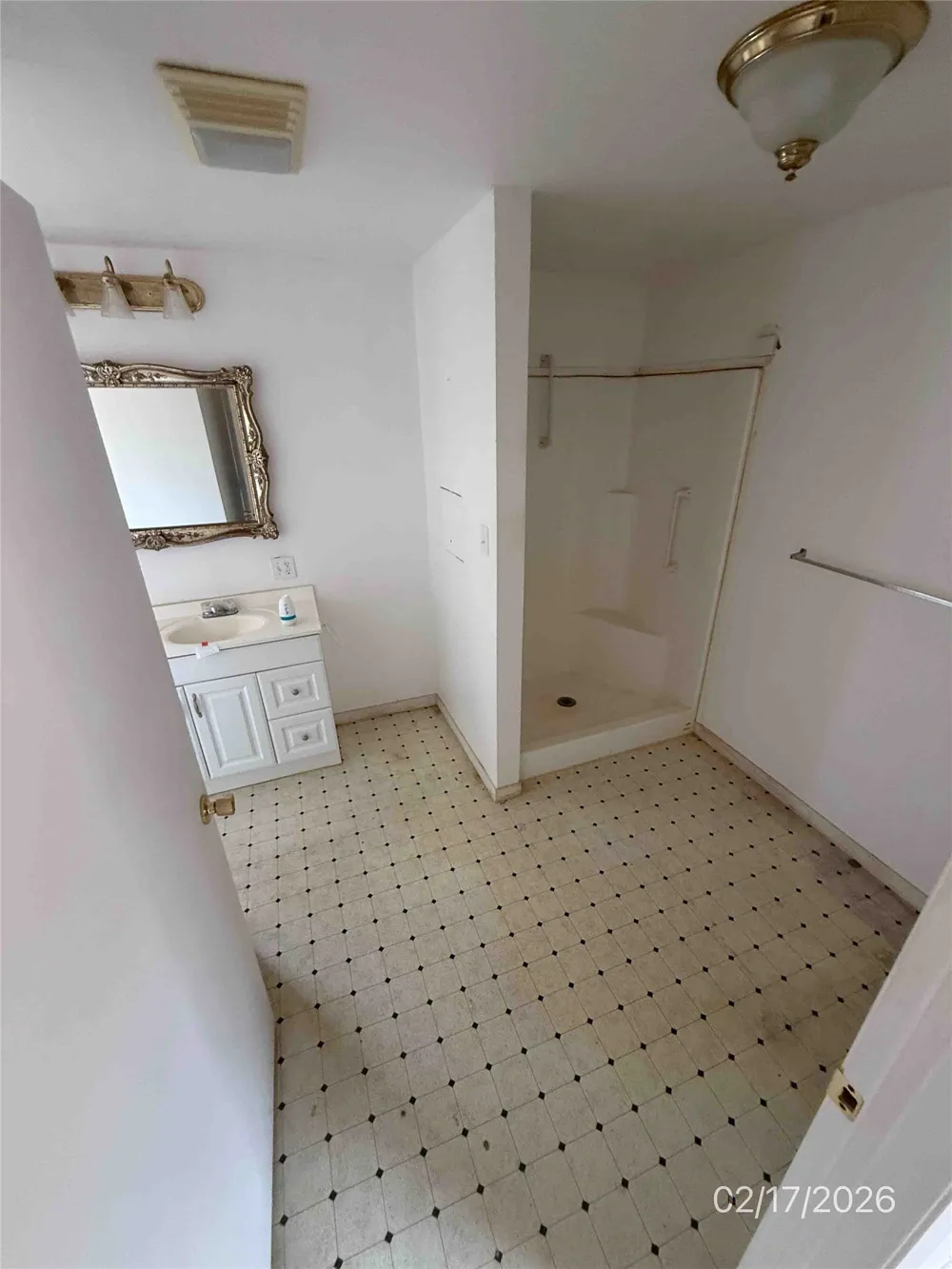 1007 Private Road 2002 Giddings, TX 78659