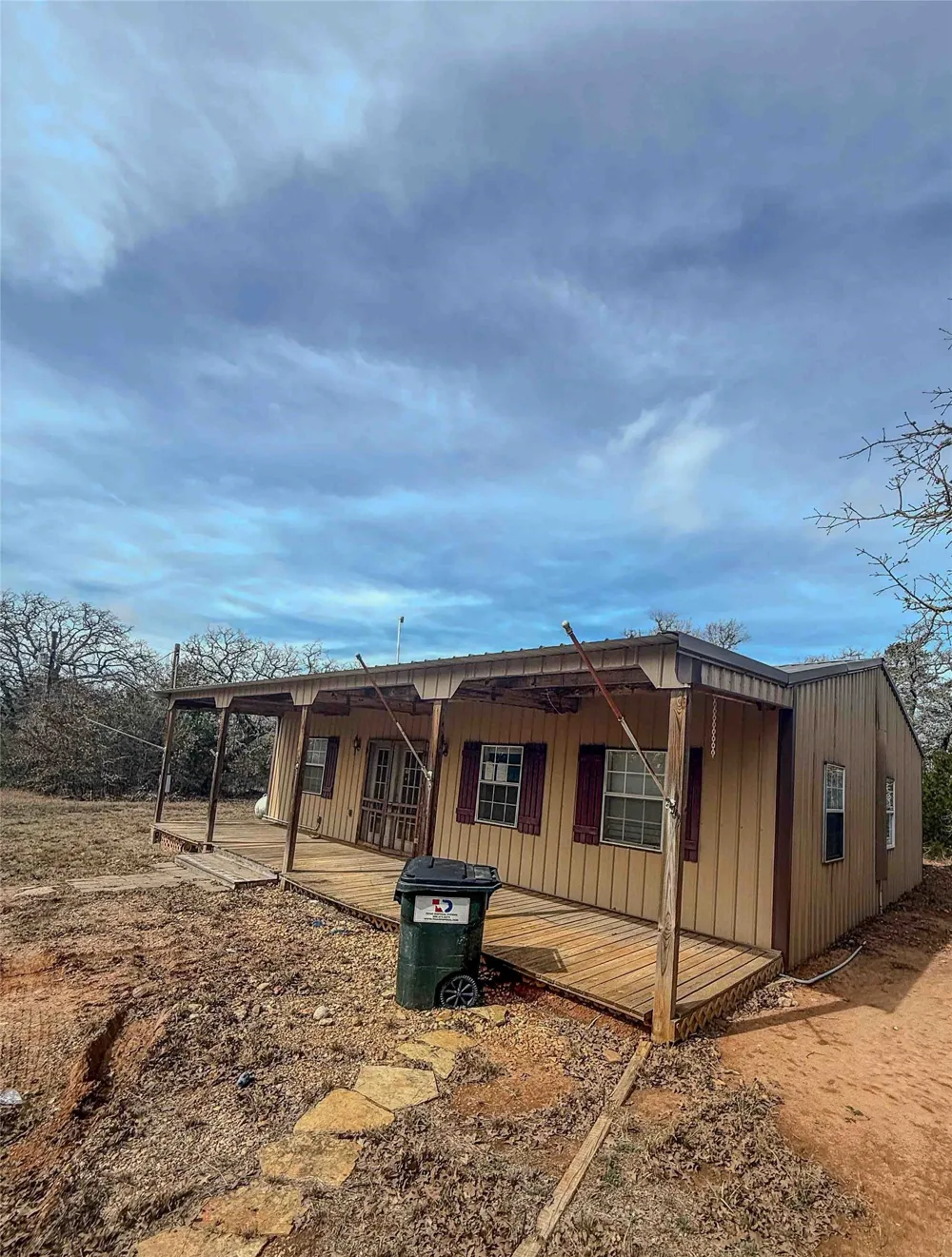 1007 Private Road 2002 Giddings, TX 78659