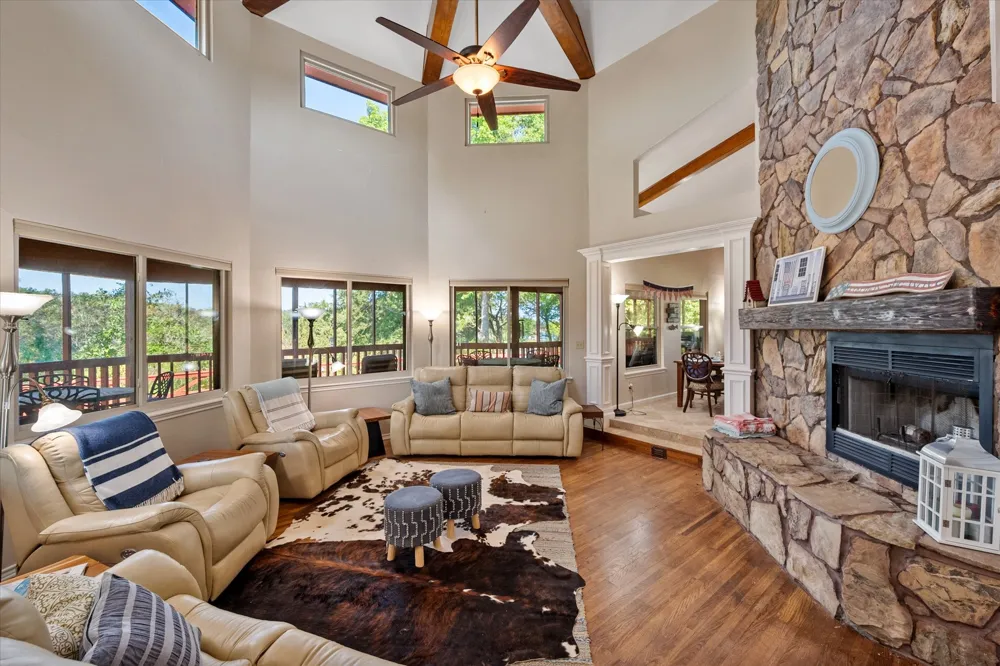 195 Highview Streetman, TX 75859