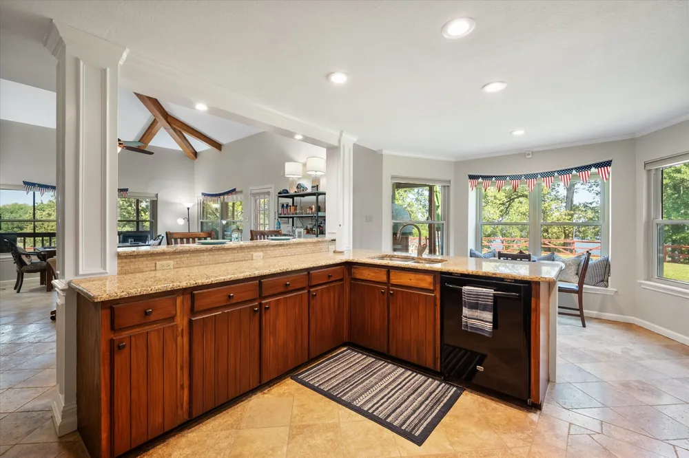 195 Highview Streetman, TX 75859