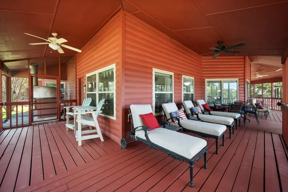 195 Highview Streetman, TX 75859