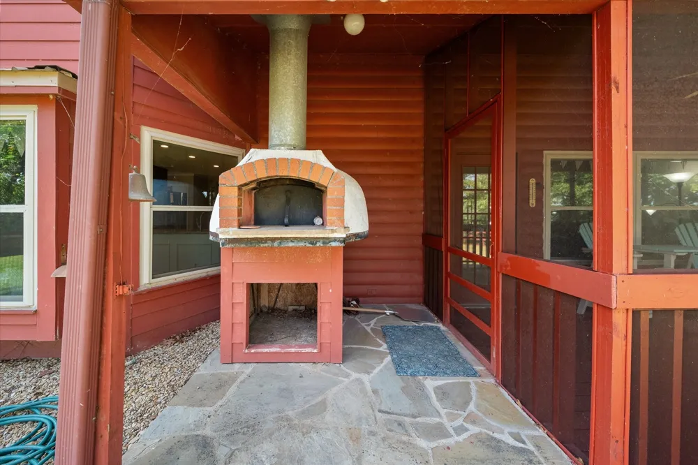 195 Highview Streetman, TX 75859