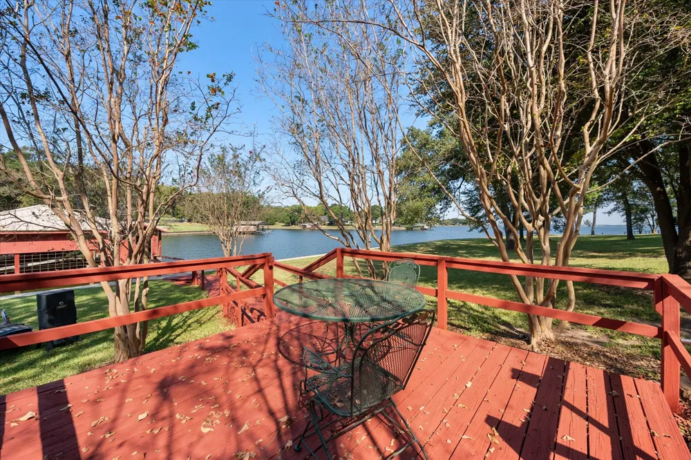 195 Highview Streetman, TX 75859