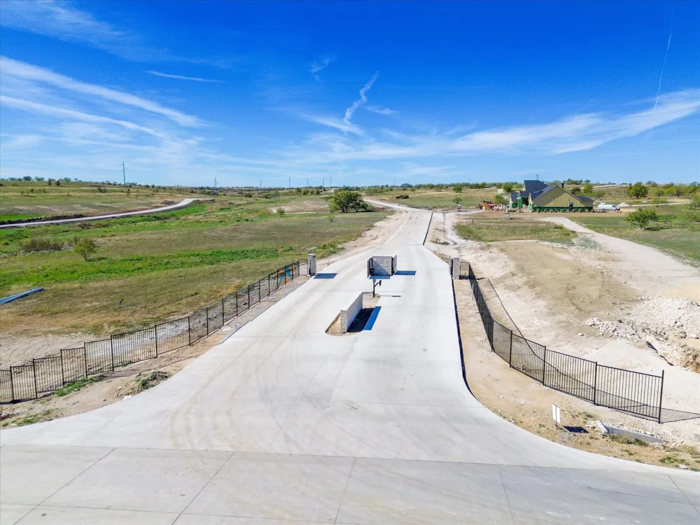 6016 Kodiak Trail Aledo, TX 76008