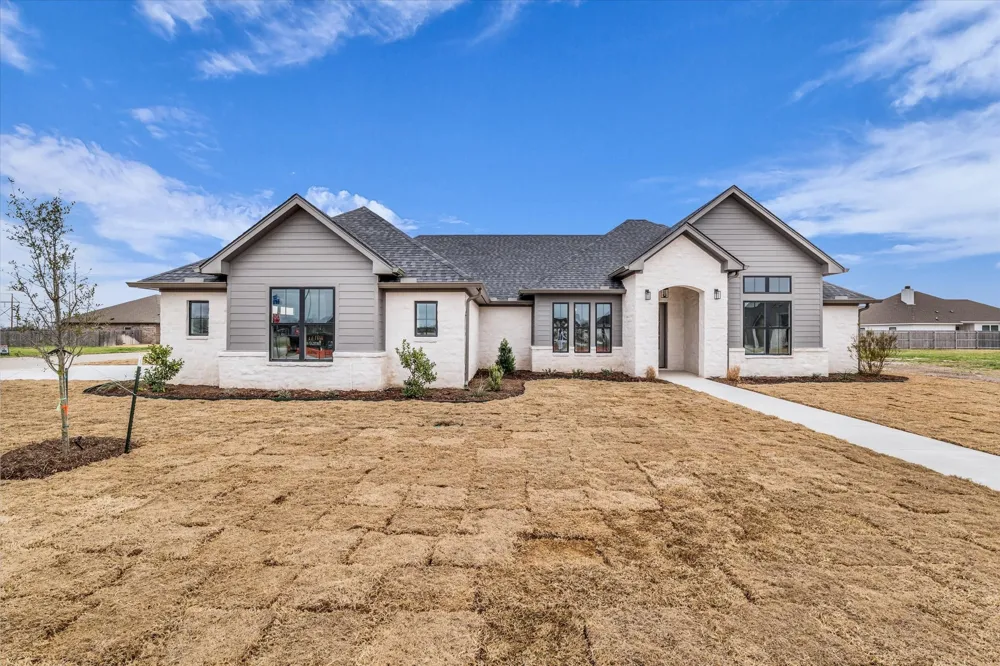 115 Cattail Court Robinson, TX 76706