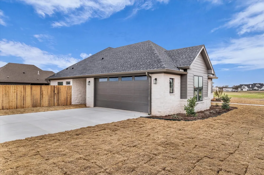 115 Cattail Court Robinson, TX 76706