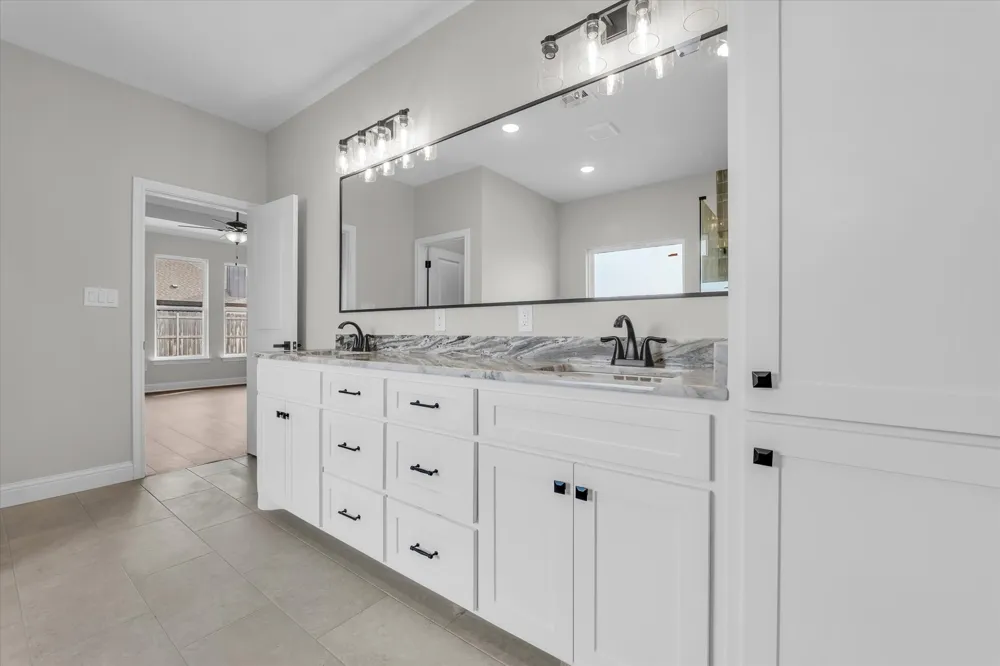 115 Cattail Court Robinson, TX 76706