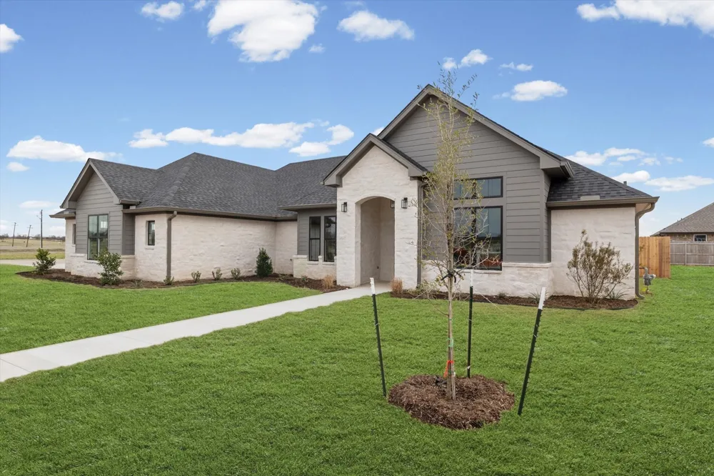 115 Cattail Court Robinson, TX 76706