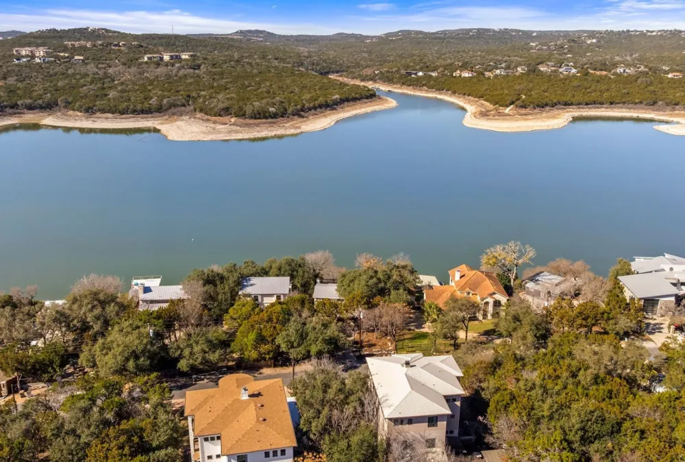 8124 Joy Road Volente, TX 78641