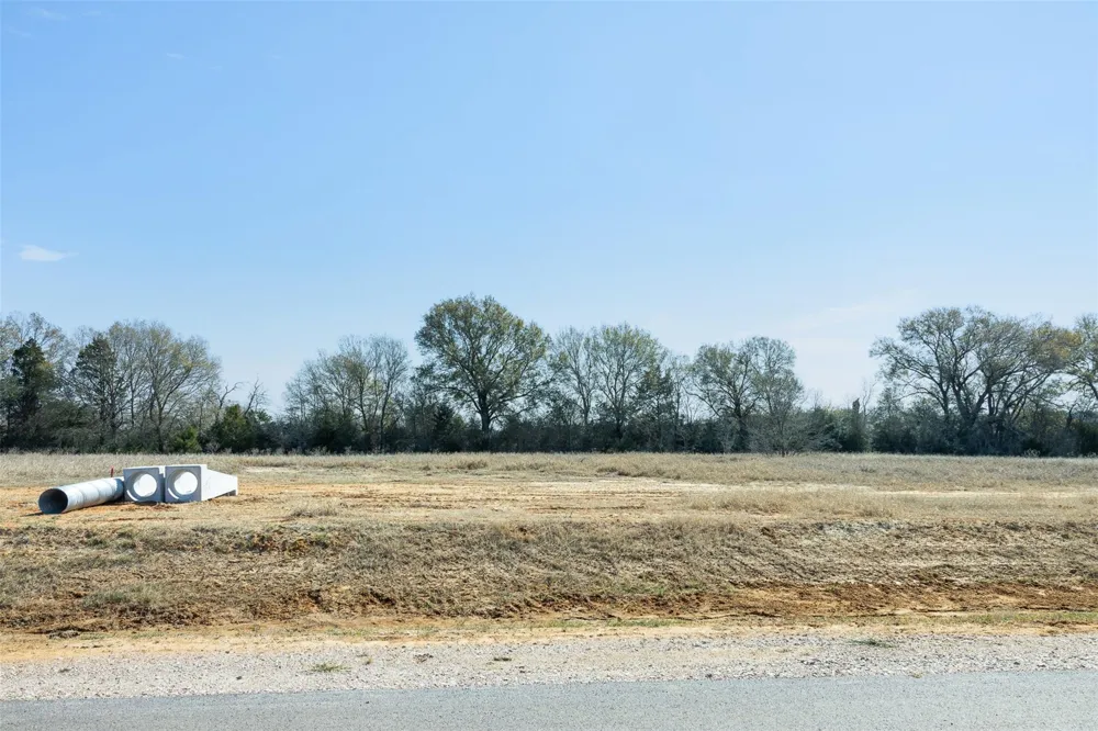 108 Pueblo Drive Caldwell, TX 77836