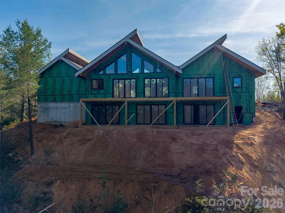 788 E Deep Gap Farm Road Mill Spring, NC 28756