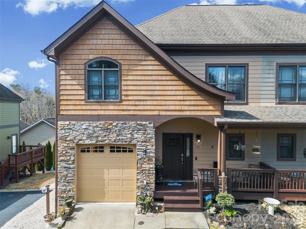 21 Jeff Drive Asheville, NC 28806