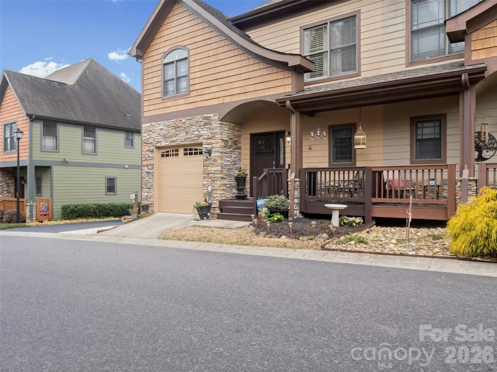 21 Jeff Drive Asheville, NC 28806