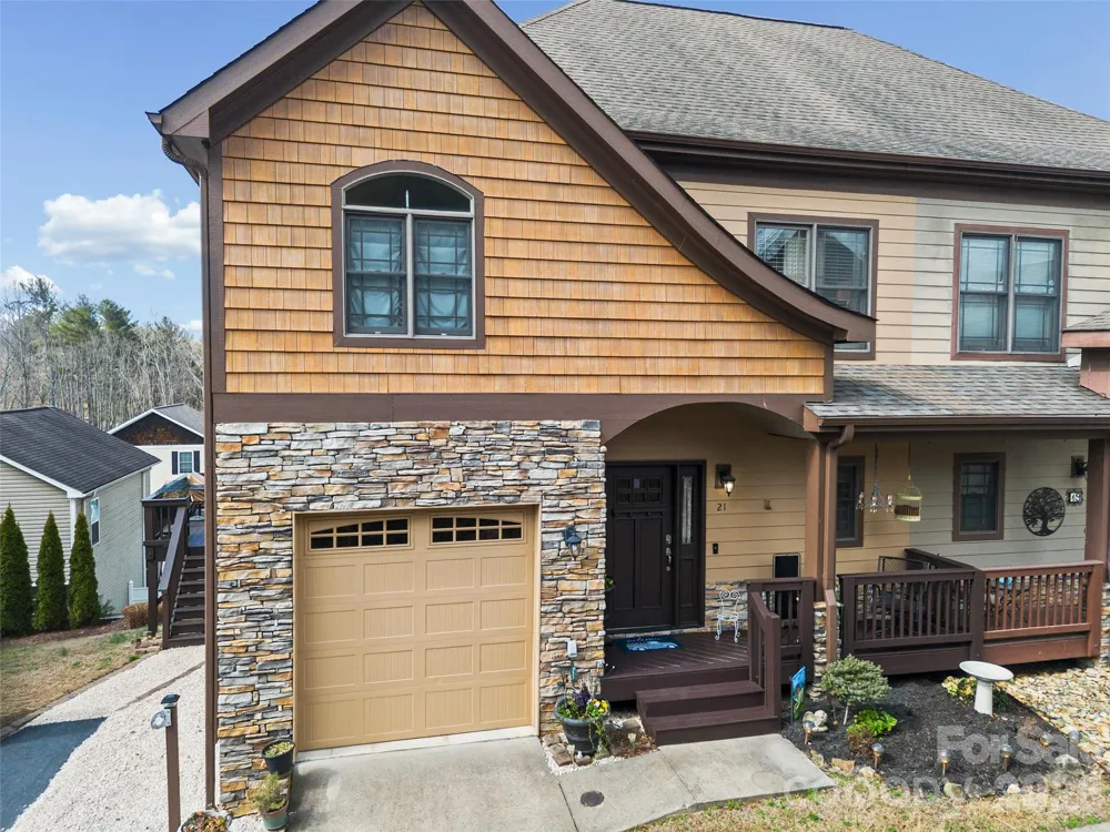 21 Jeff Drive Asheville, NC 28806