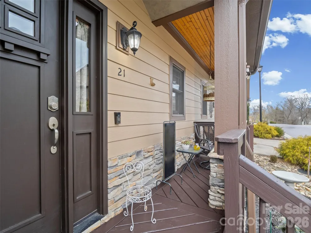 21 Jeff Drive Asheville, NC 28806