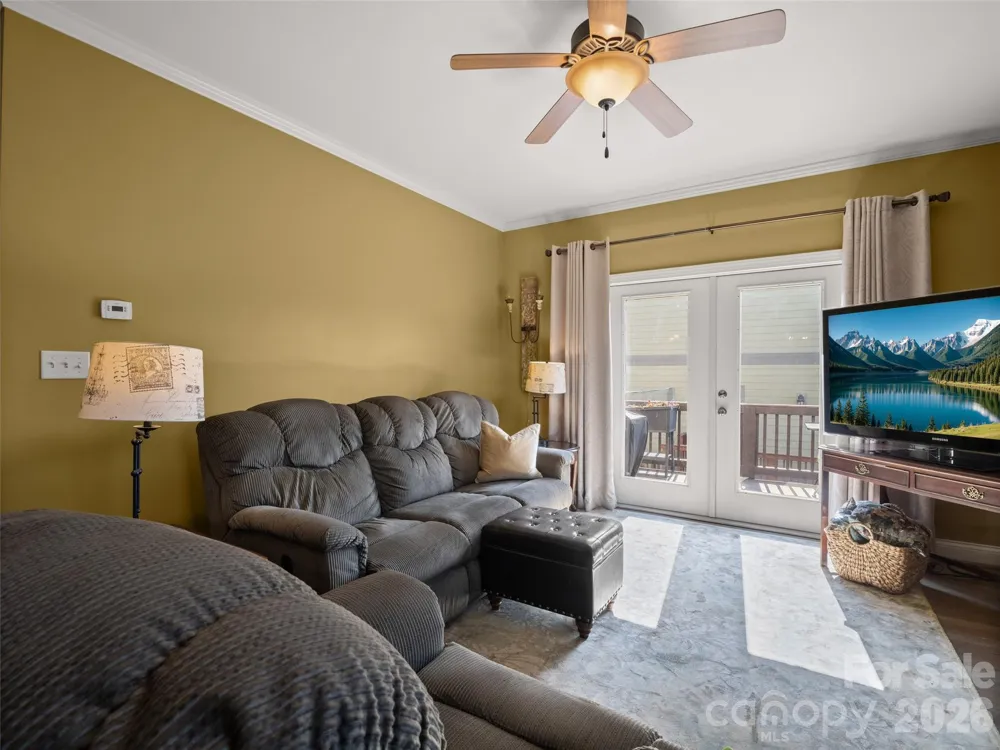 21 Jeff Drive Asheville, NC 28806