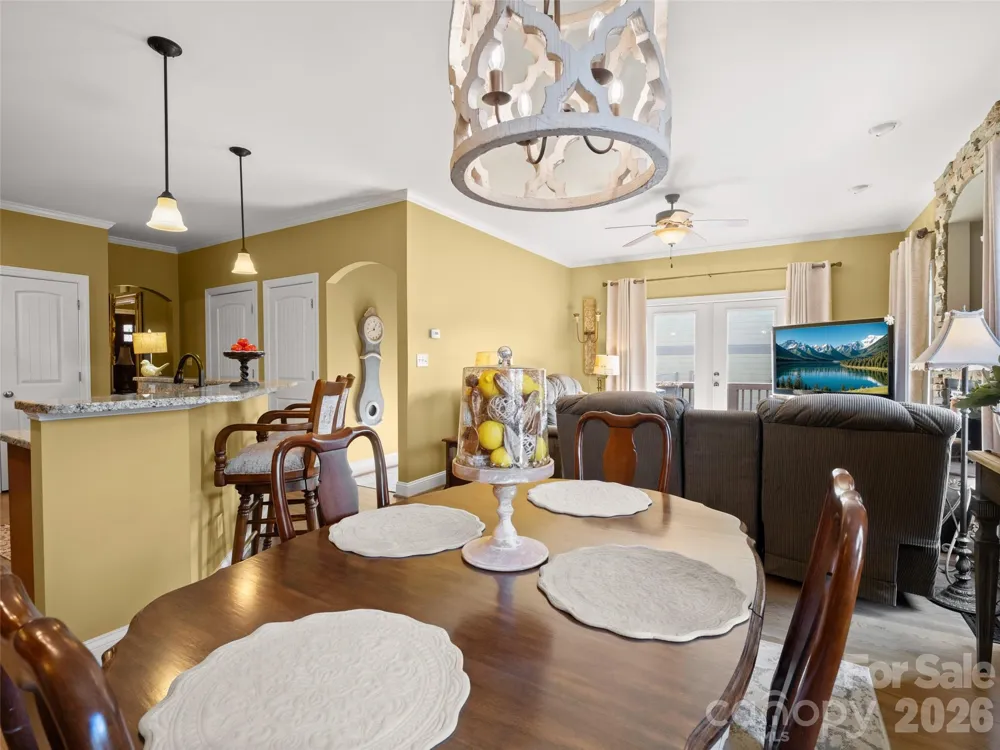 21 Jeff Drive Asheville, NC 28806
