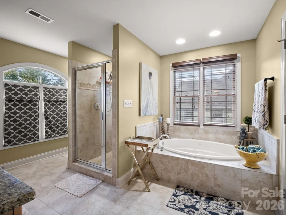 21 Jeff Drive Asheville, NC 28806