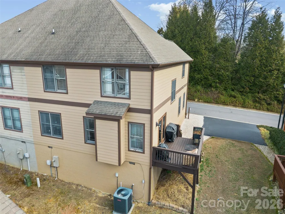 21 Jeff Drive Asheville, NC 28806