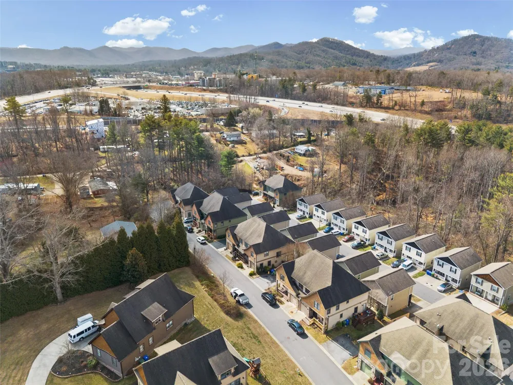 21 Jeff Drive Asheville, NC 28806