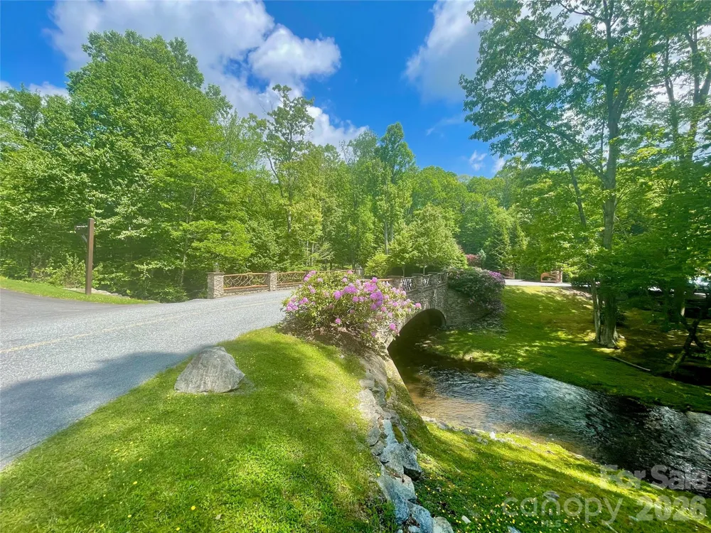 #203 Thunderhill Trail #203 Blowing Rock, NC 28605