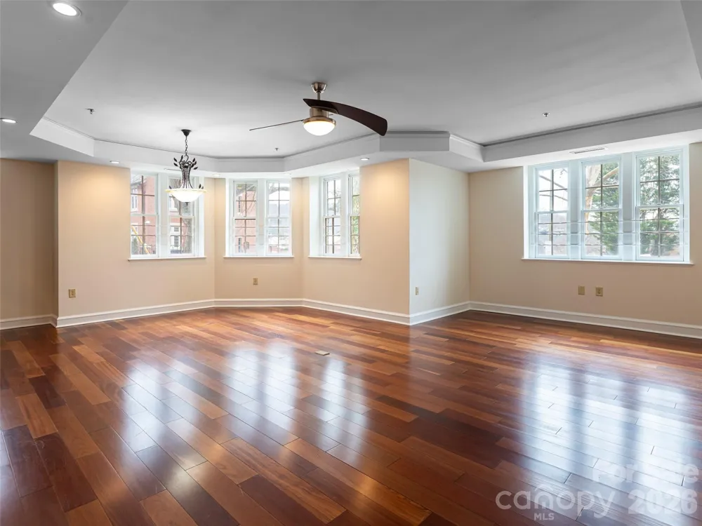 61 Church Street #103 Asheville, NC 28801