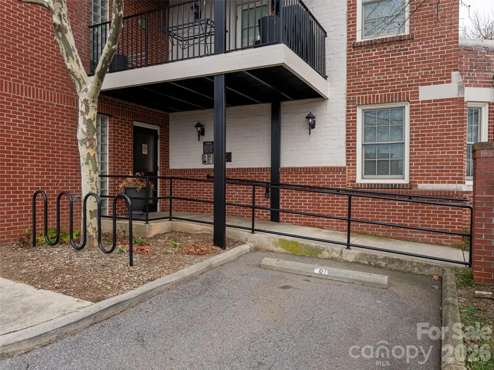 61 Church Street #103 Asheville, NC 28801