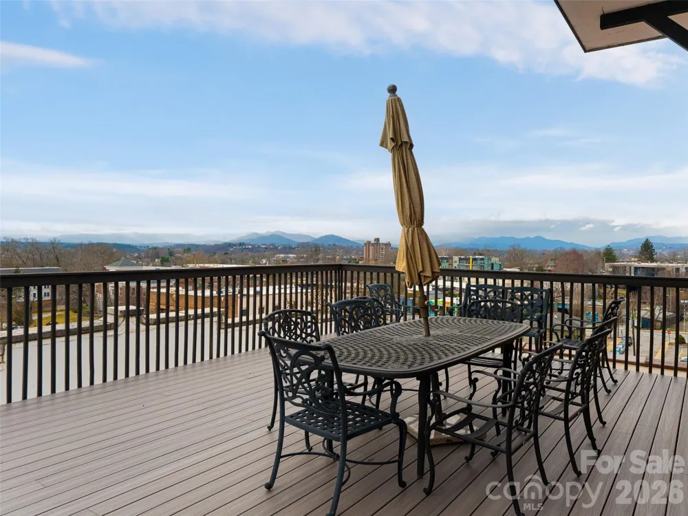 61 Church Street #103 Asheville, NC 28801