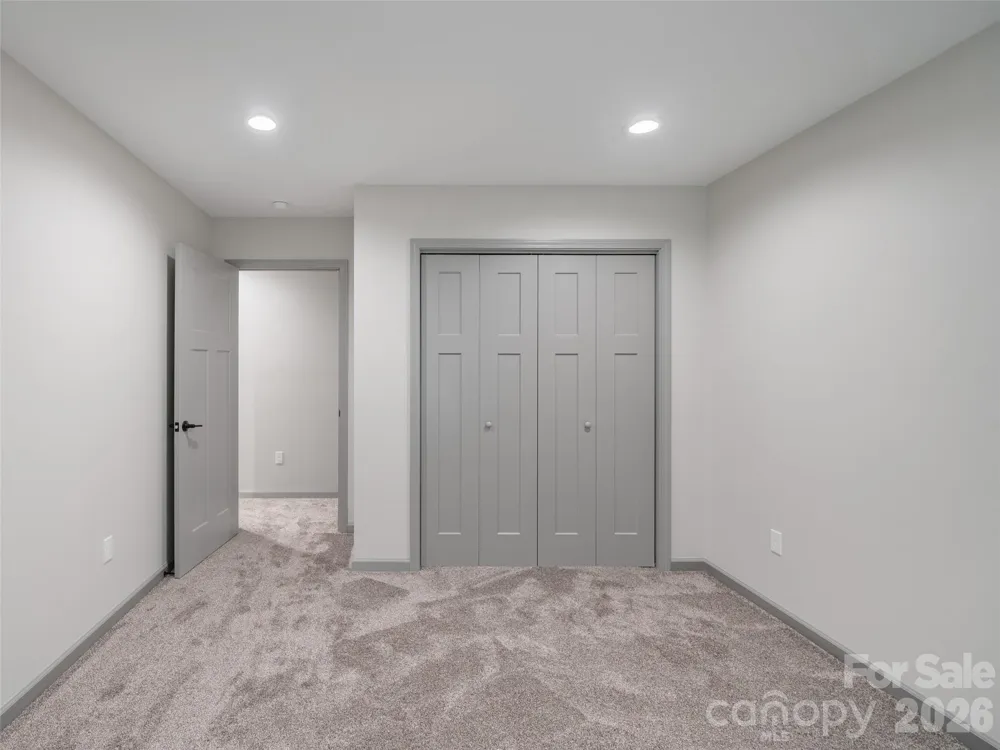 100 Red Twig Lane #Unit 102 Burnsville, NC 28704