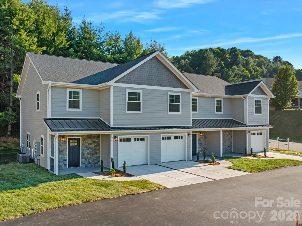 100 Red Twig Lane #Unit 102 Burnsville, NC 28704