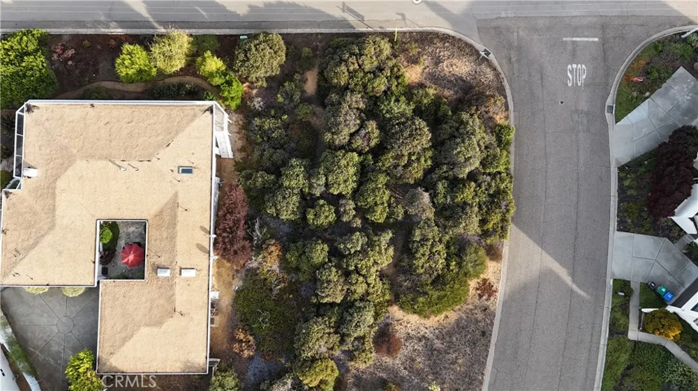 2796 Crockett Circle Los Osos, CA 93402