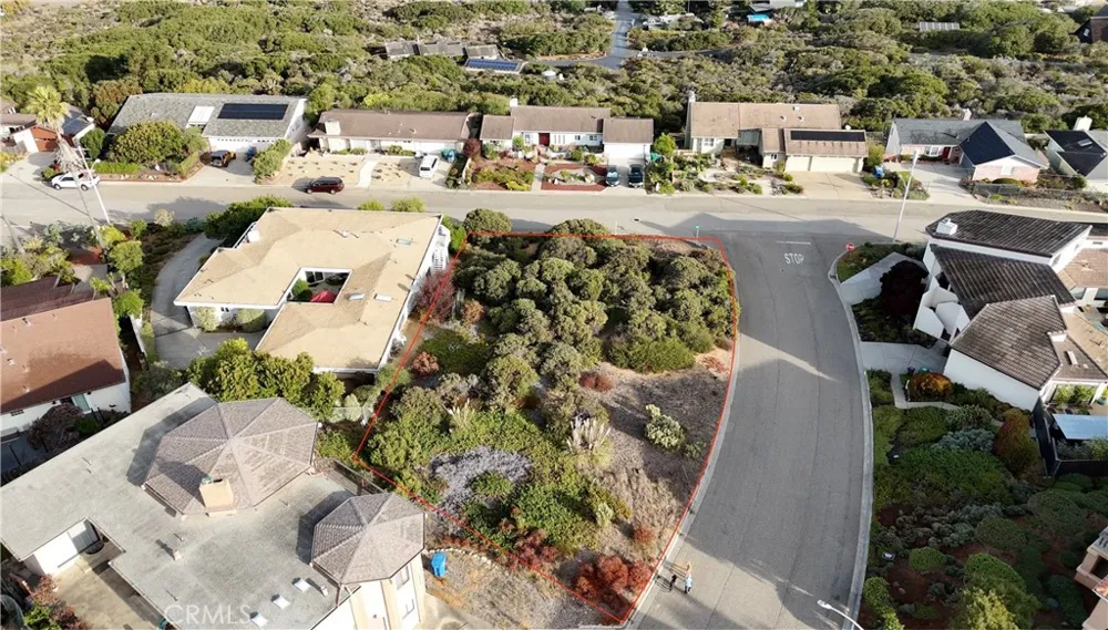 2796 Crockett Circle Los Osos, CA 93402